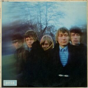 Albumhoes van Rolling Stones – Between the Buttons (1967), een klassiek album uit hun psychedelische periode